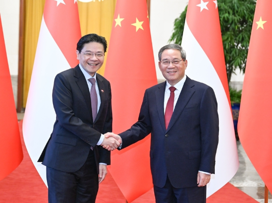 李强同新加坡总理黄循财会谈