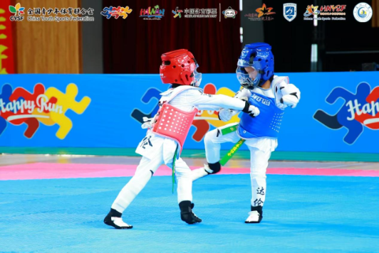 海南“双节”26场赛事点燃消费热情 体育+文旅绘就自贸港假日新图景2